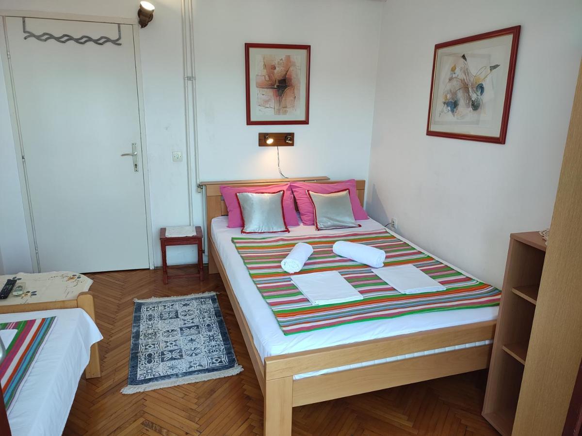 Smestaj Vella Herceg Novi Ngoại thất bức ảnh